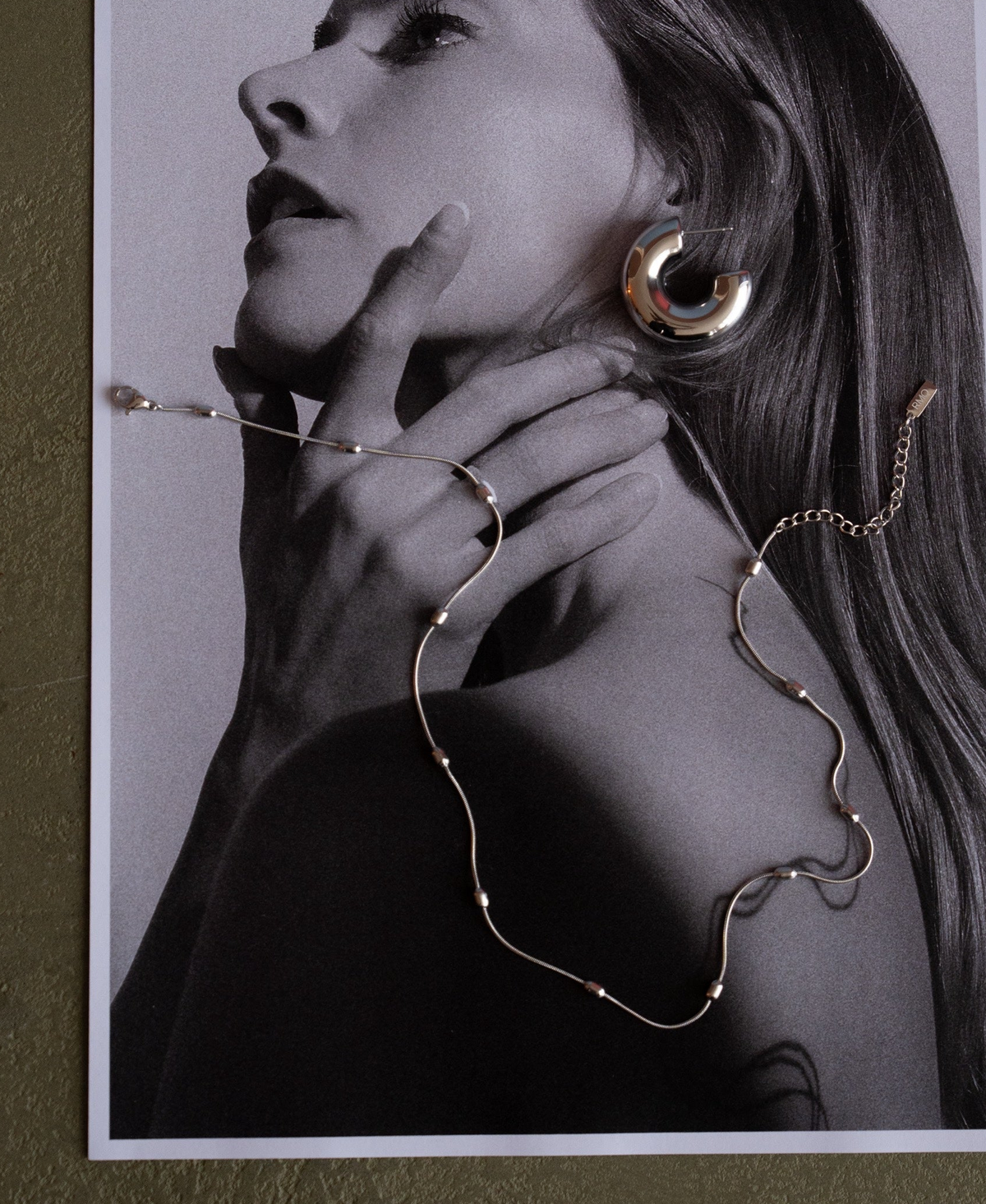 Mila Necklace